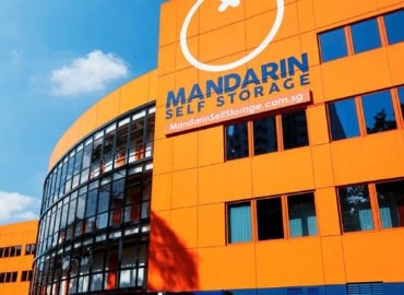 mandarin selft storage banner